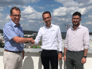 Collaboration of Rhosonics and S3 Alliance. Handshaking.