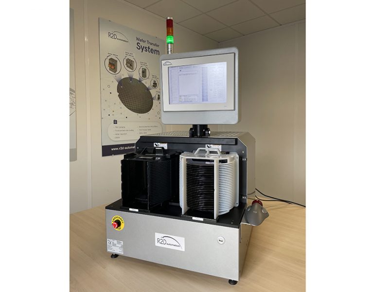 Image of Table Top Organizer from R2D, a single wafer pick & drop machine, transferring wafers within or between cassettes.